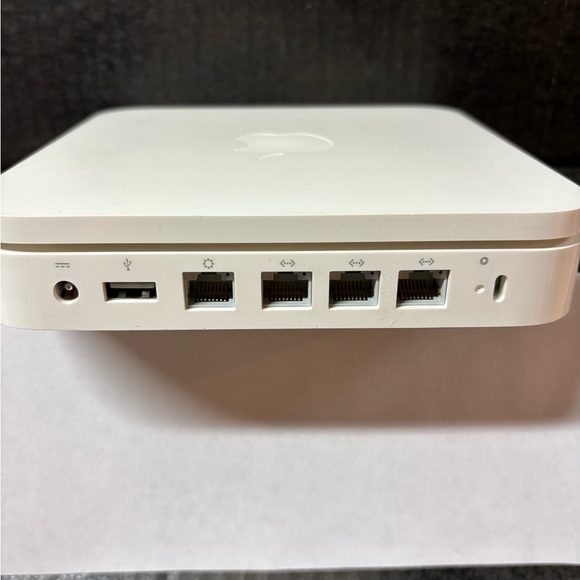 “APPLE” AIrPort Extreme - Picture 4 of 5